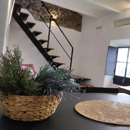 Casa vacanze La Martela De Fuentes Casa De Diseno Rural Fuentes de León