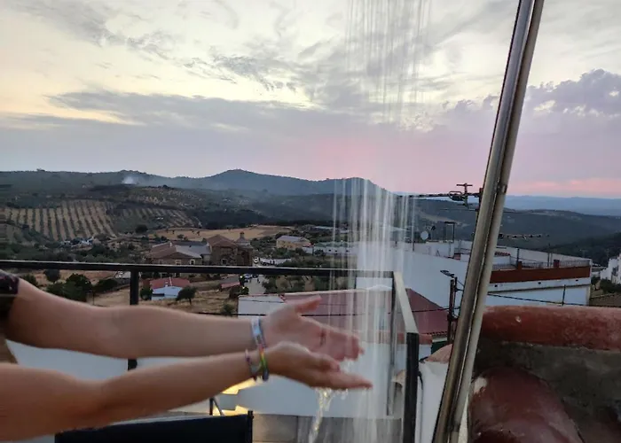 La Martela De Fuentes Casa De Diseno Rural * Fuentes de León